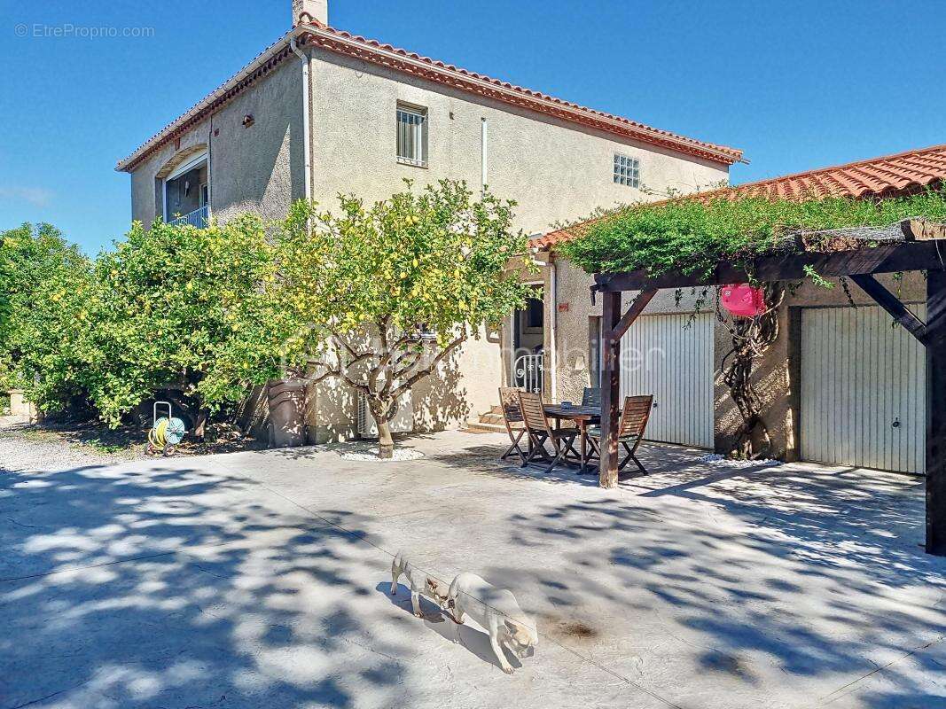 Maison à MILLAS