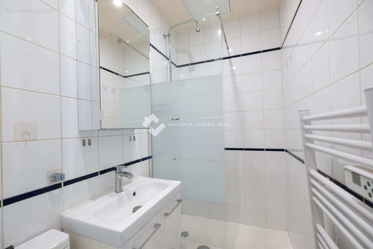 Appartement 25 m² à Paris-14e  - photo 5