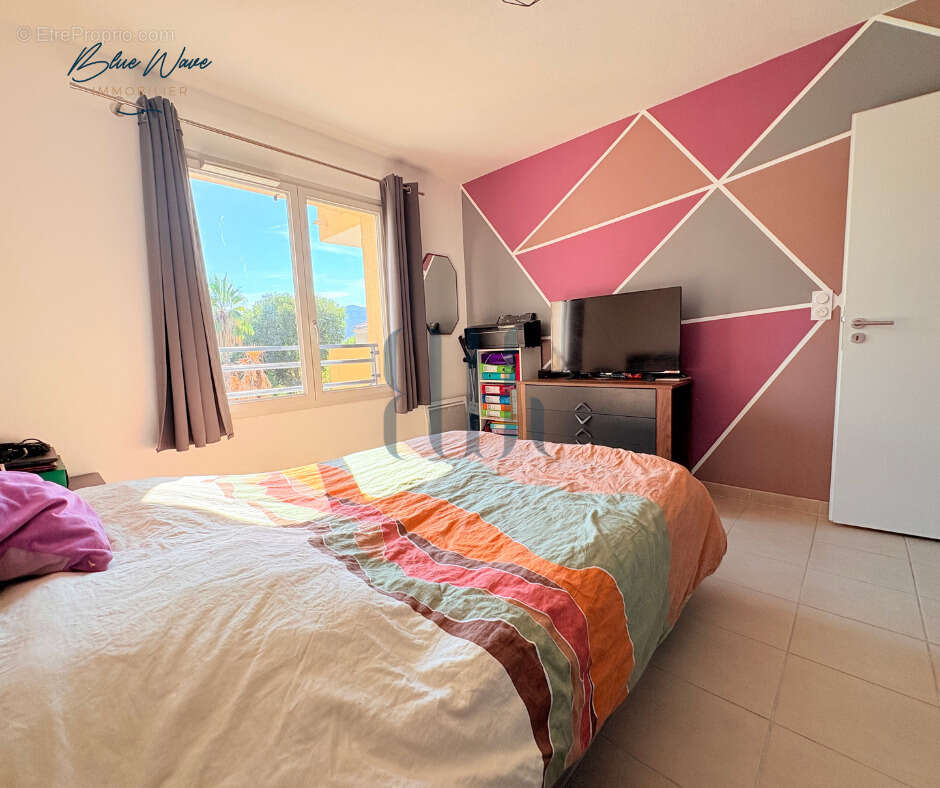 Appartement à LE MUY