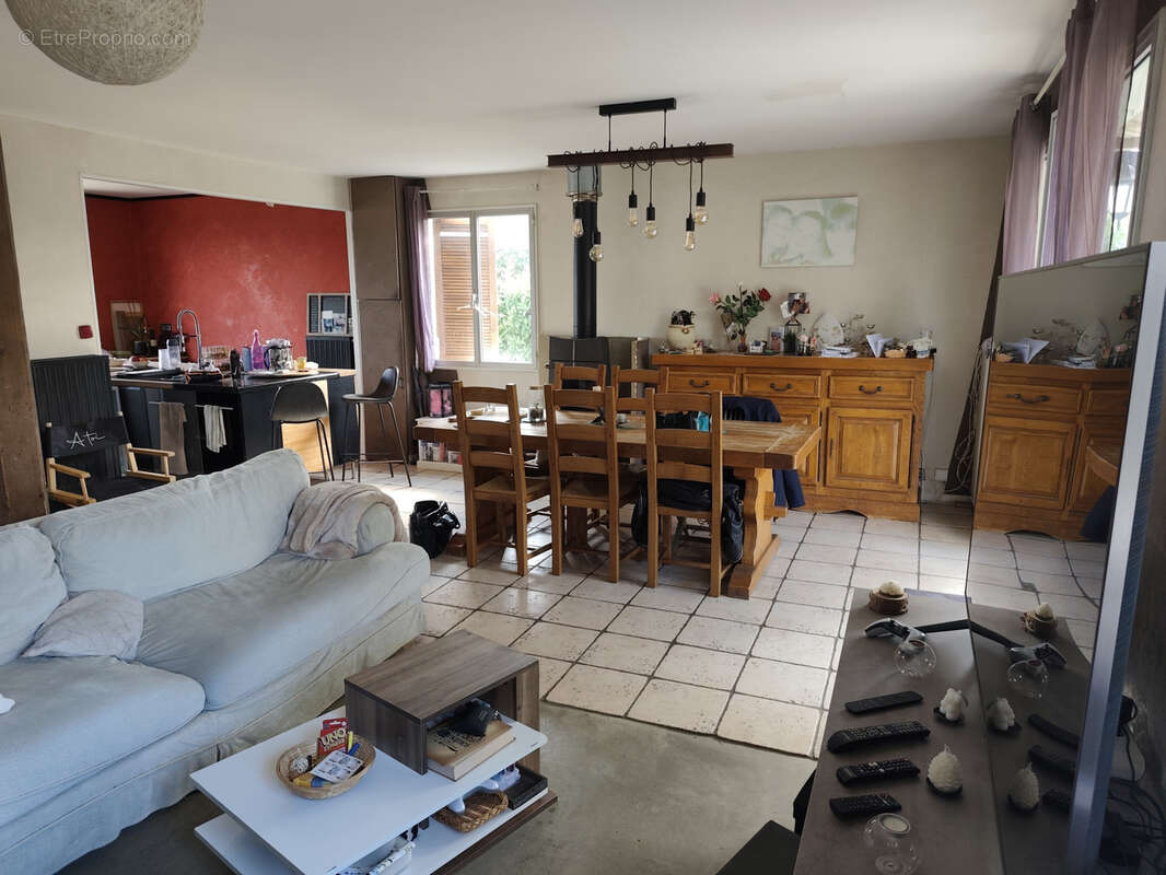 Maison à ARMENTIERES-EN-BRIE