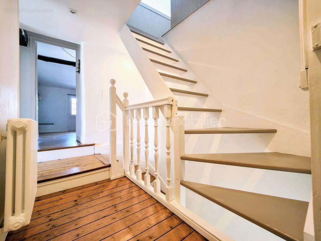 Maison à JOUARS-PONTCHARTRAIN