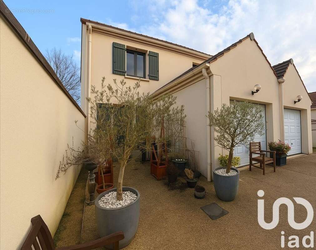 Photo 8 - Maison à MOUROUX