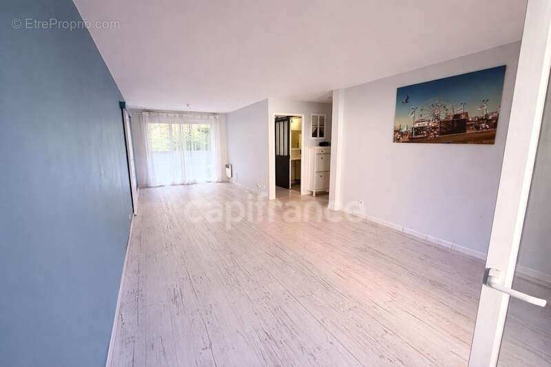 Appartement à BONDY