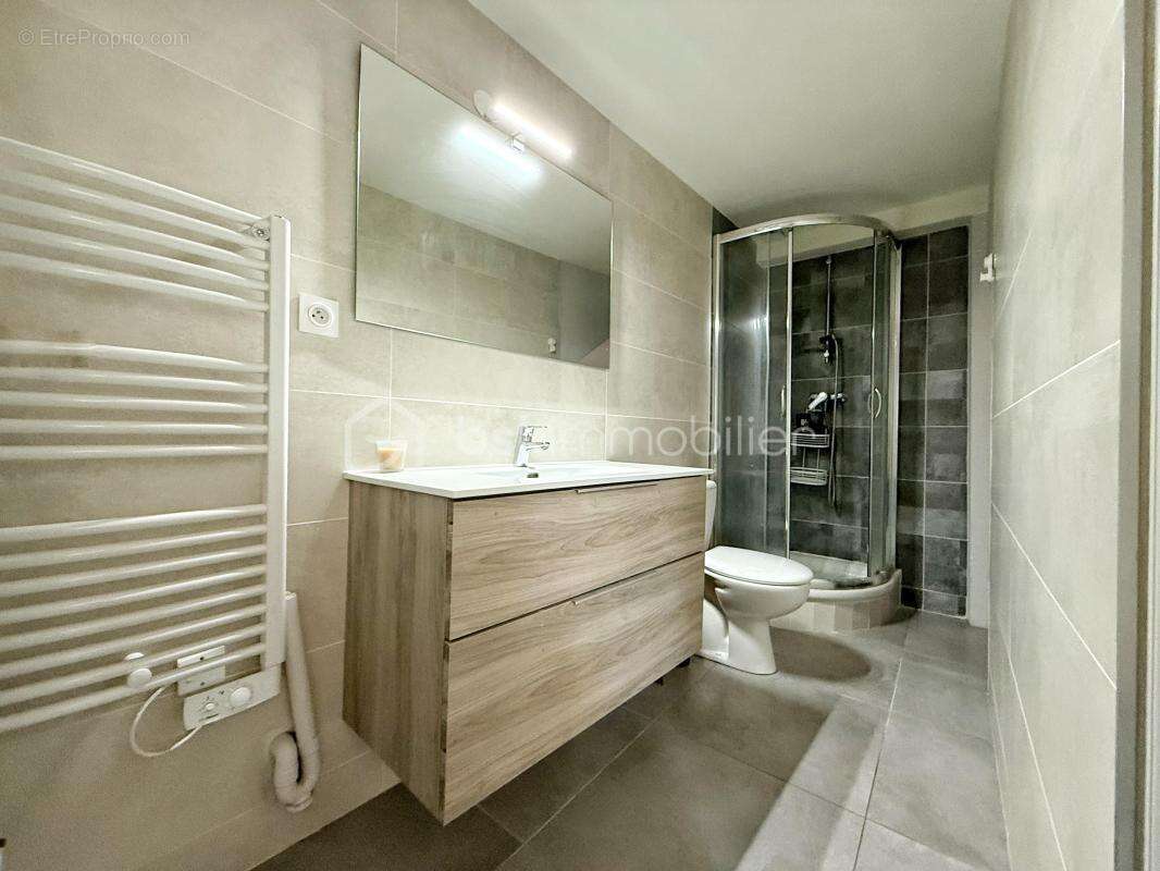 Lespignan – maison de village 89 m² – 4 pièces – terrasse couverte – garage 40 m² - photo 13