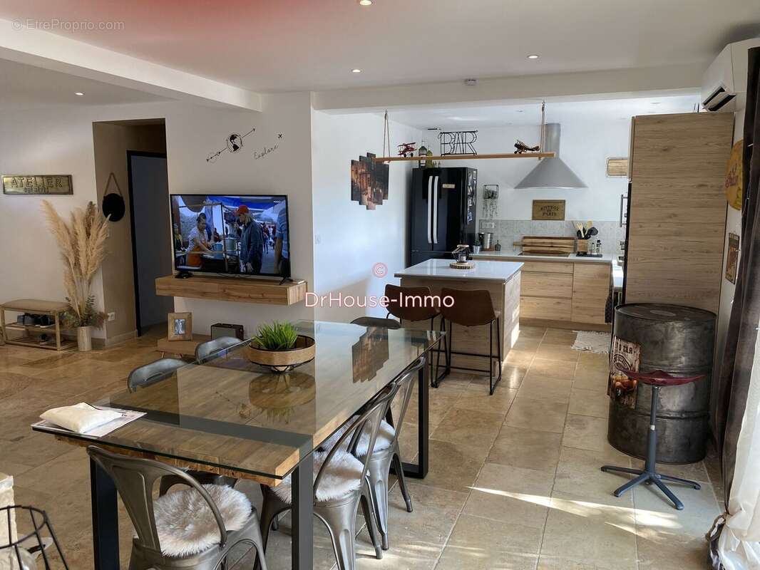 Maison à SAINTES-MARIES-DE-LA-MER