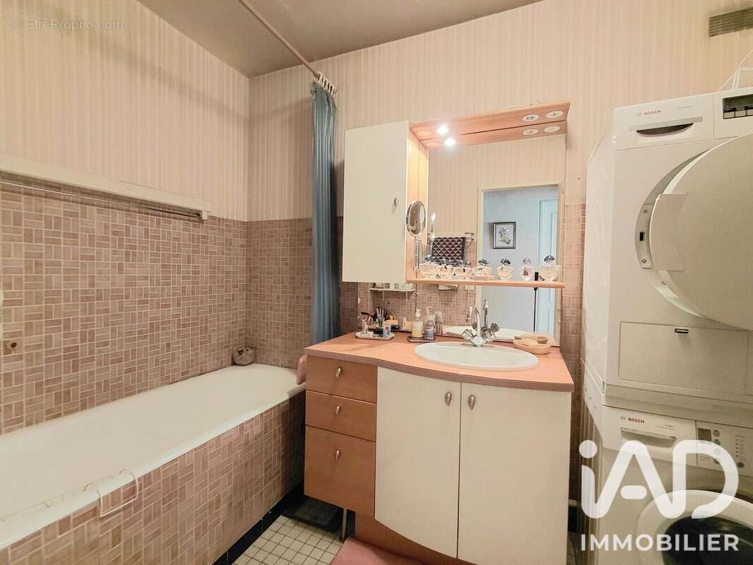 Photo 5 - Appartement à LE PLESSIS-ROBINSON