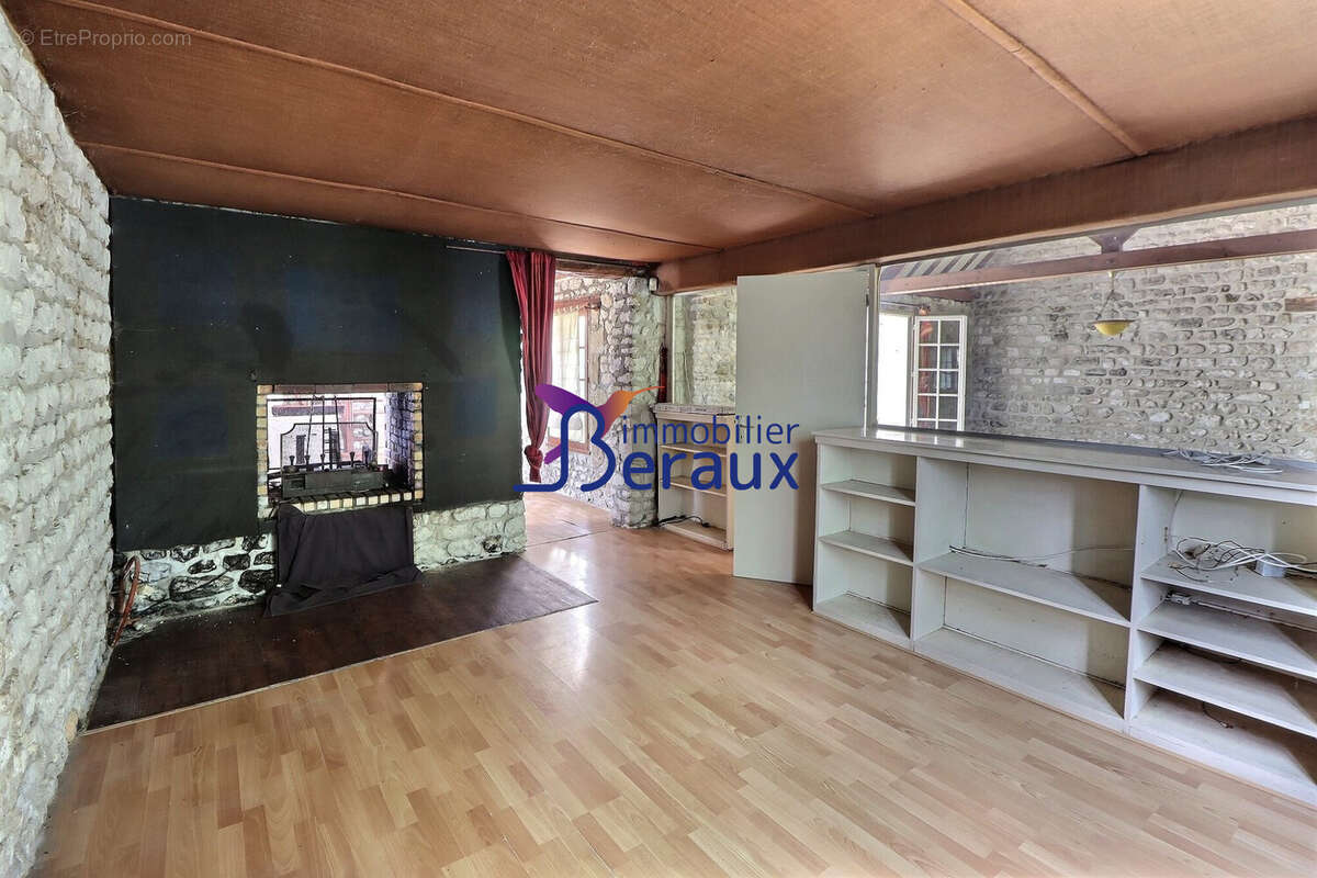 Maison 133 m² à Saint-Pierre-De-Manneville  - photo 6