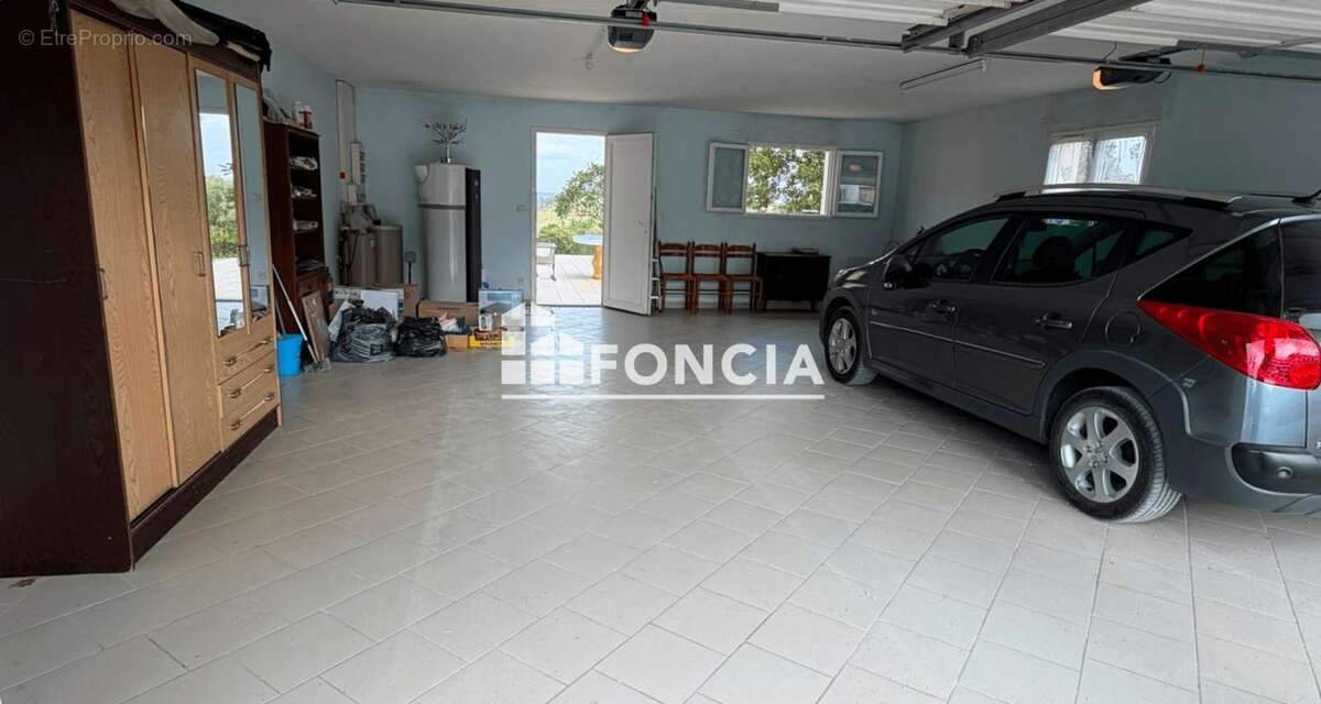 A vendre, Cahors, villa d'environ 222m2 - photo 12