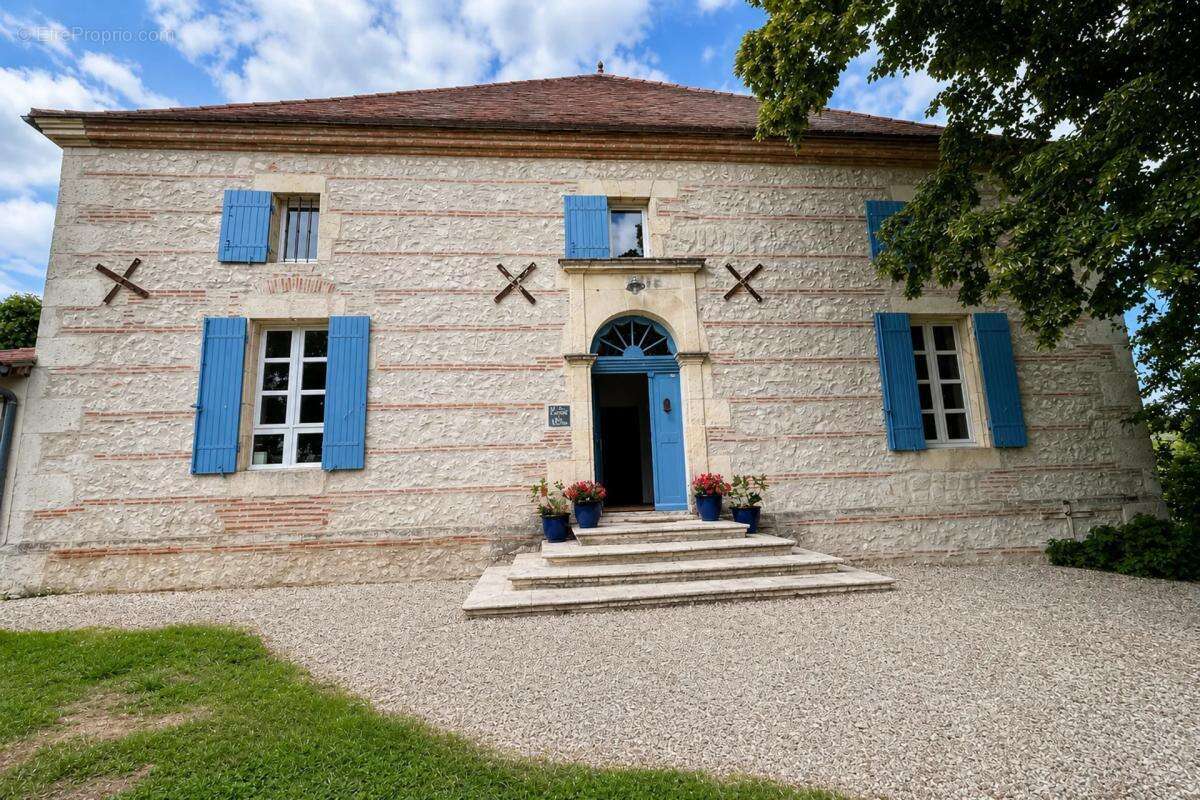 Maison à FONGRAVE