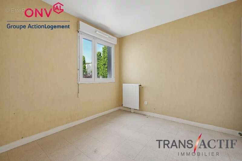 Appartement à SAINT-CYR-L'ECOLE