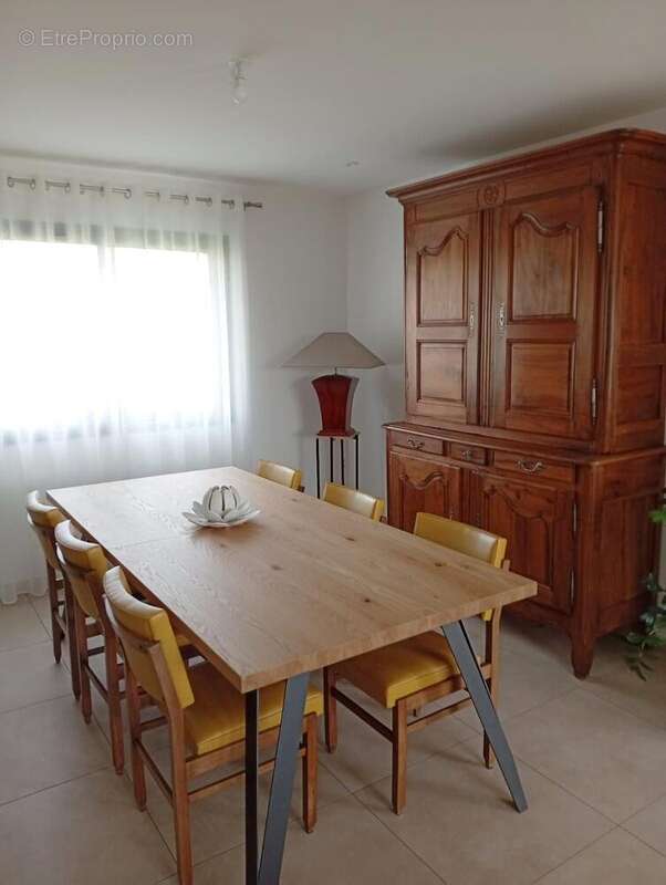 Maison à SAINT-GENGOUX-LE-NATIONAL