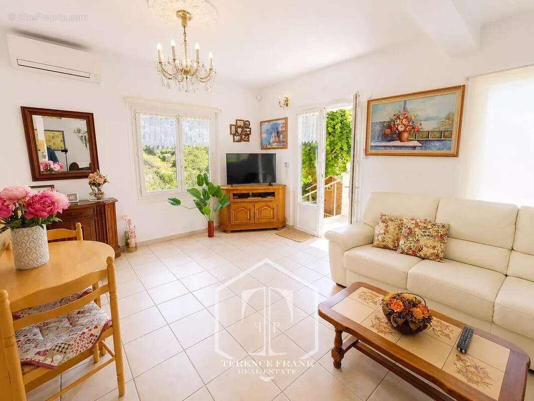 Appartement à ASPREMONT