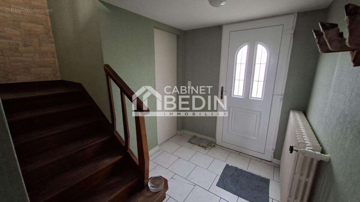 Maison à CUBZAC-LES-PONTS