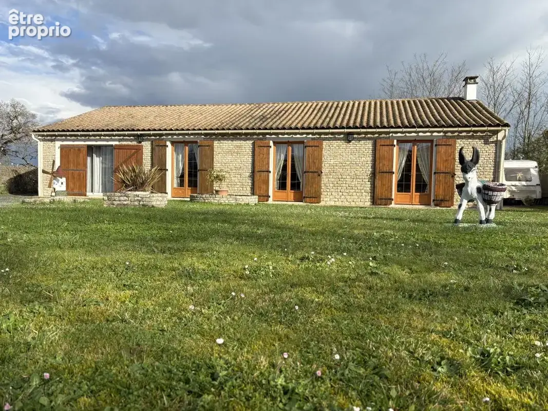 Photo Maison à Aigonnay au prix de 178 450€