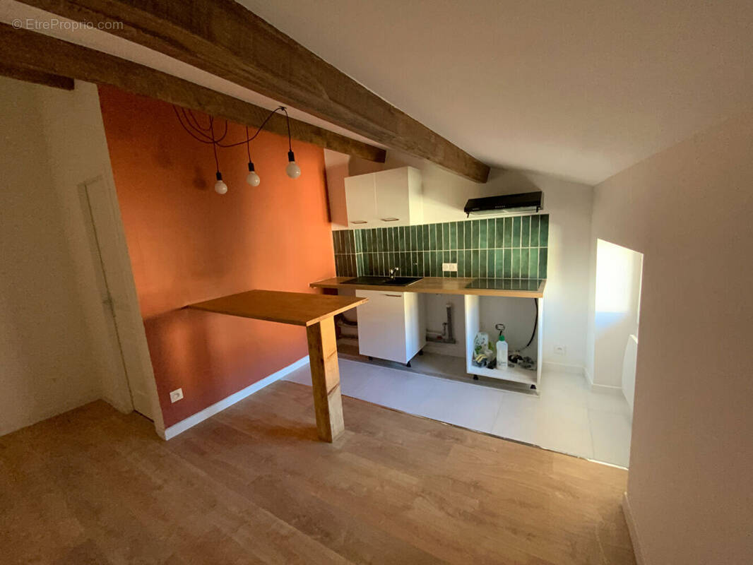 Appartement à CUERS