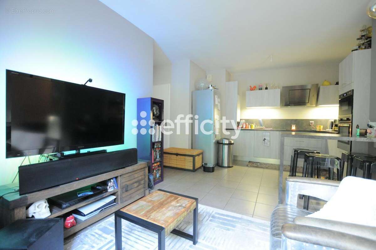 Appartement à FEYZIN