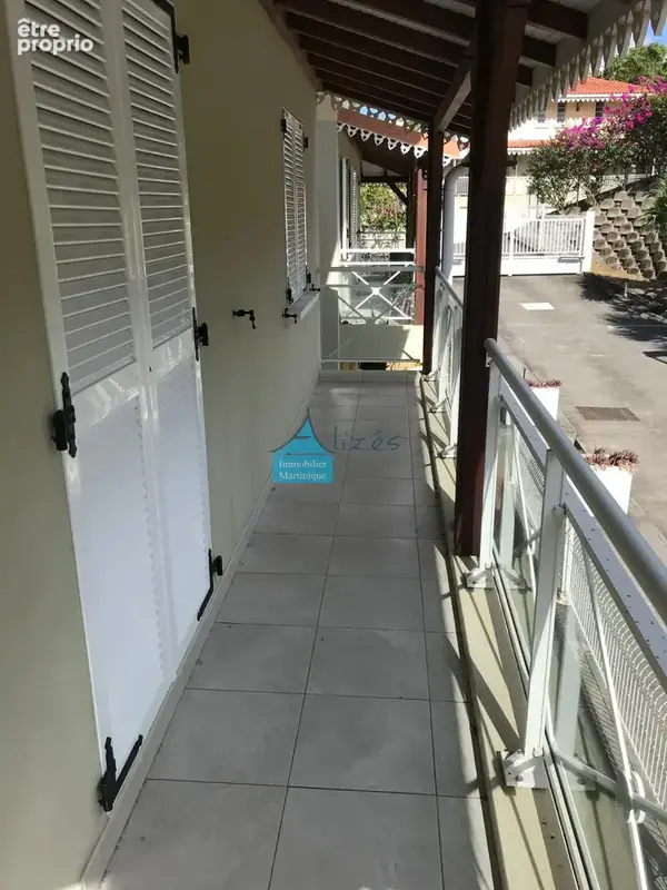 Bel appartement T3 -Dans résidence sécurisée- à l'anse à l'âne - photo 3