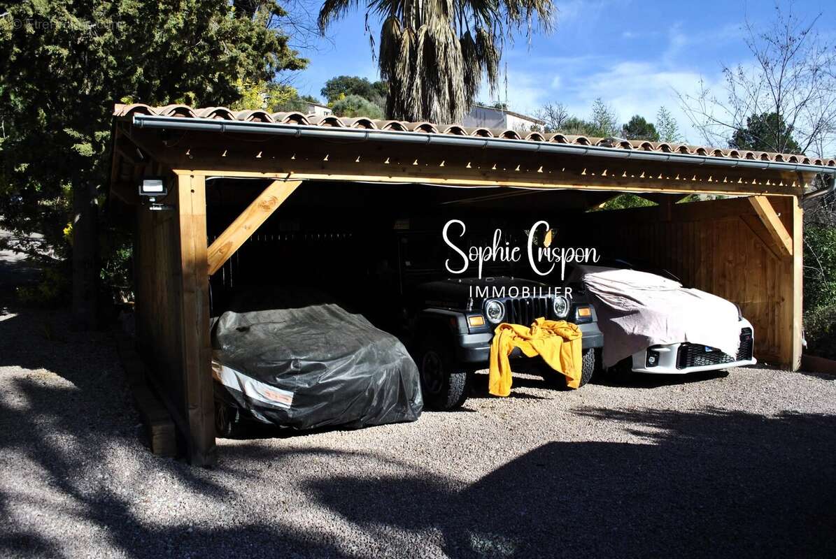 Maison à LES ADRETS-DE-L'ESTEREL