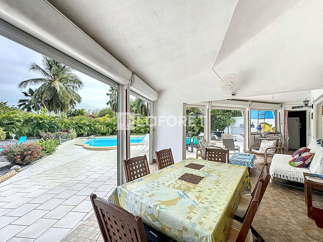 Maison à SAINT-FRANCOIS