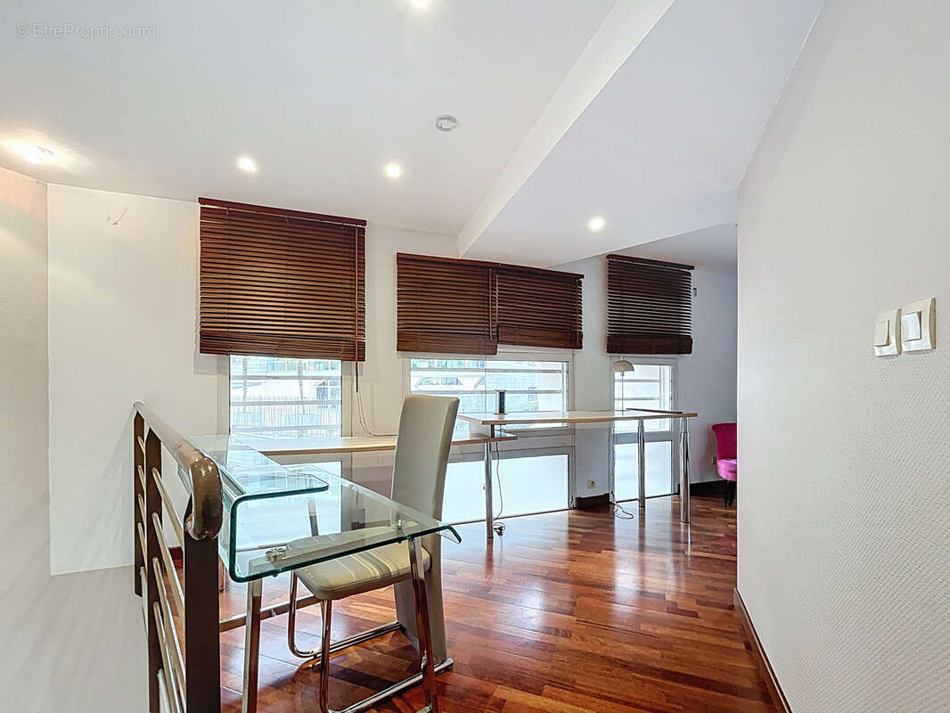 T2 Duplex de 60m2   Esprit Loft & Charme Contemporain   Lyon 2ème / Sainte-Blandine - photo 4