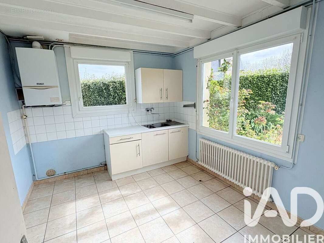 Maison 62 m² à Louannec  - photo 4