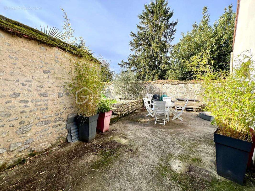 Maison à ANGERVILLE