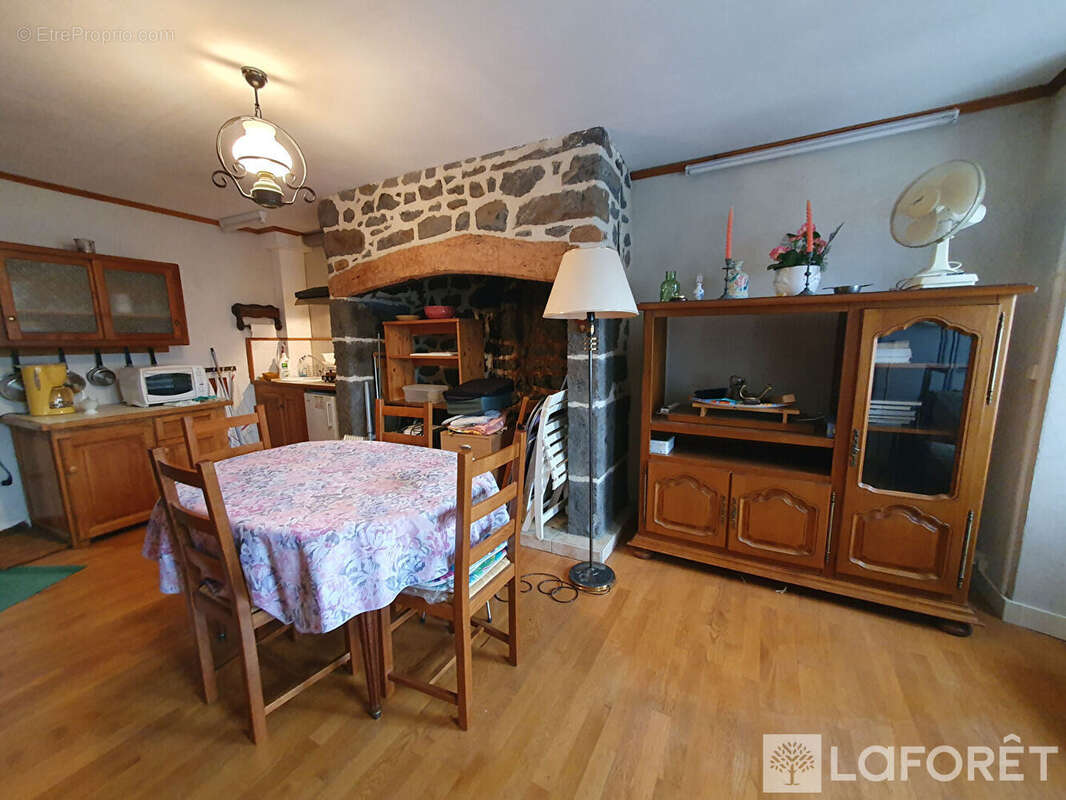 Maison à PIERREFORT