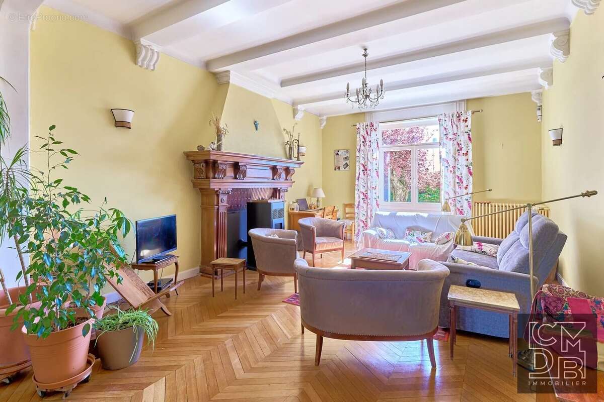 Maison à BEAUNE