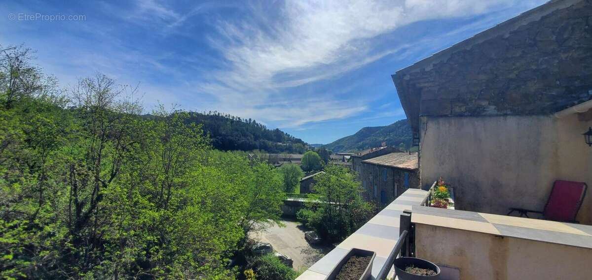 Appartement à BESSEGES