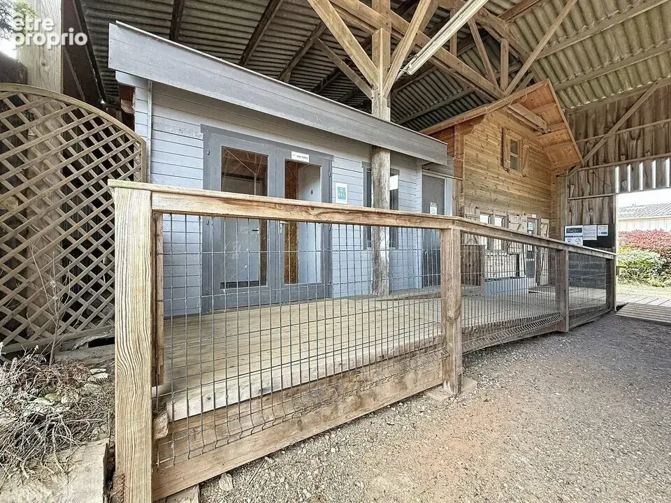 1390 m² à Franqueville-Saint-Pierre  - photo 6