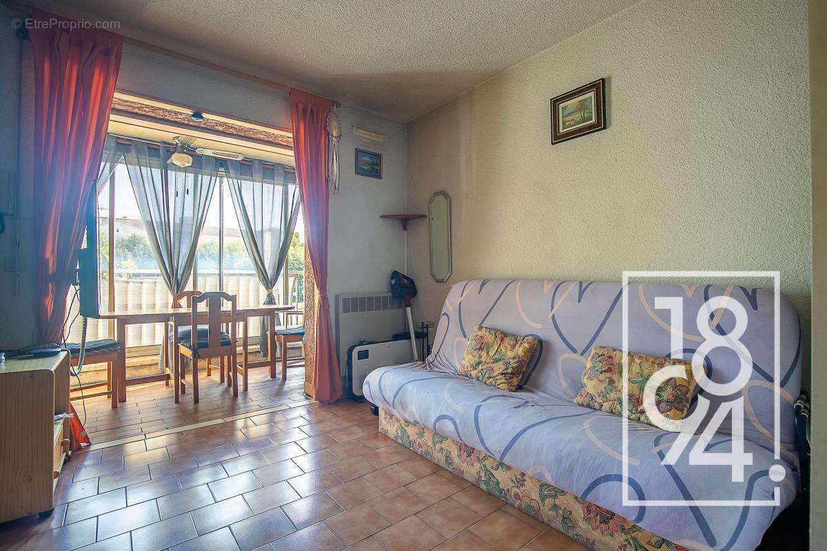 Appartement à SIX-FOURS-LES-PLAGES