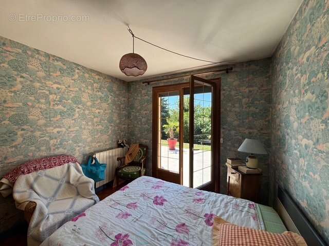 Maison à FOLLAINVILLE-DENNEMONT