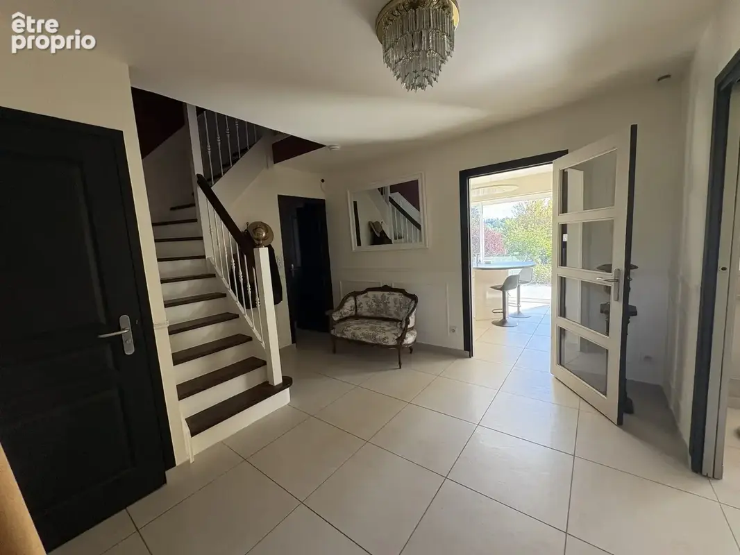Maison 6 pièces 139 m² à vendre à Abbeville (80100) - photo 3