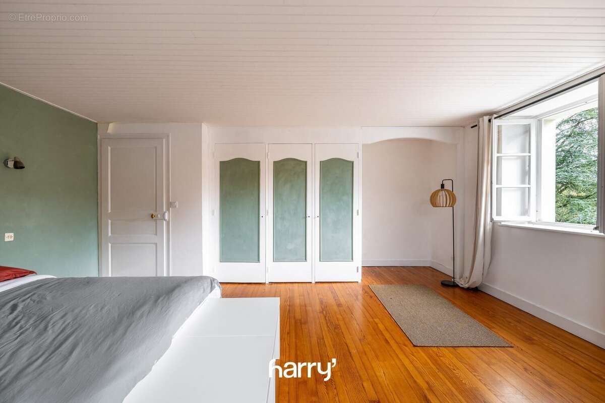 Maison 410 m² à Chevigny  - photo 7