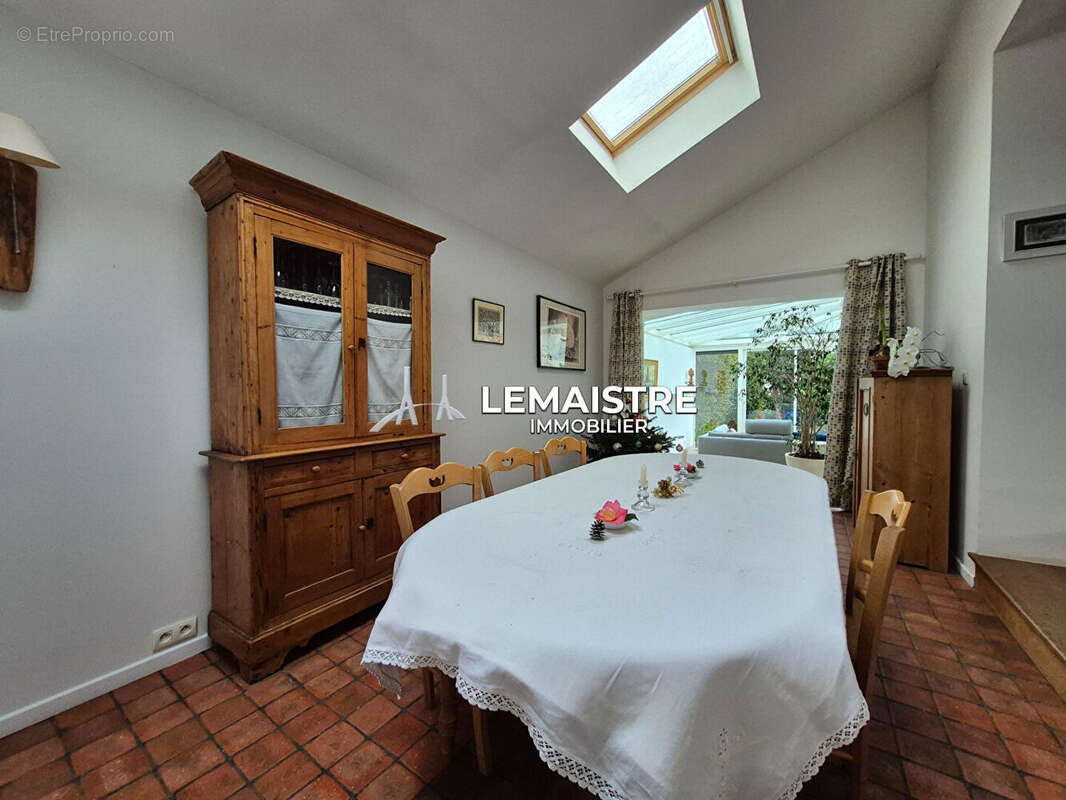 Maison à FONTAINE-LA-MALLET