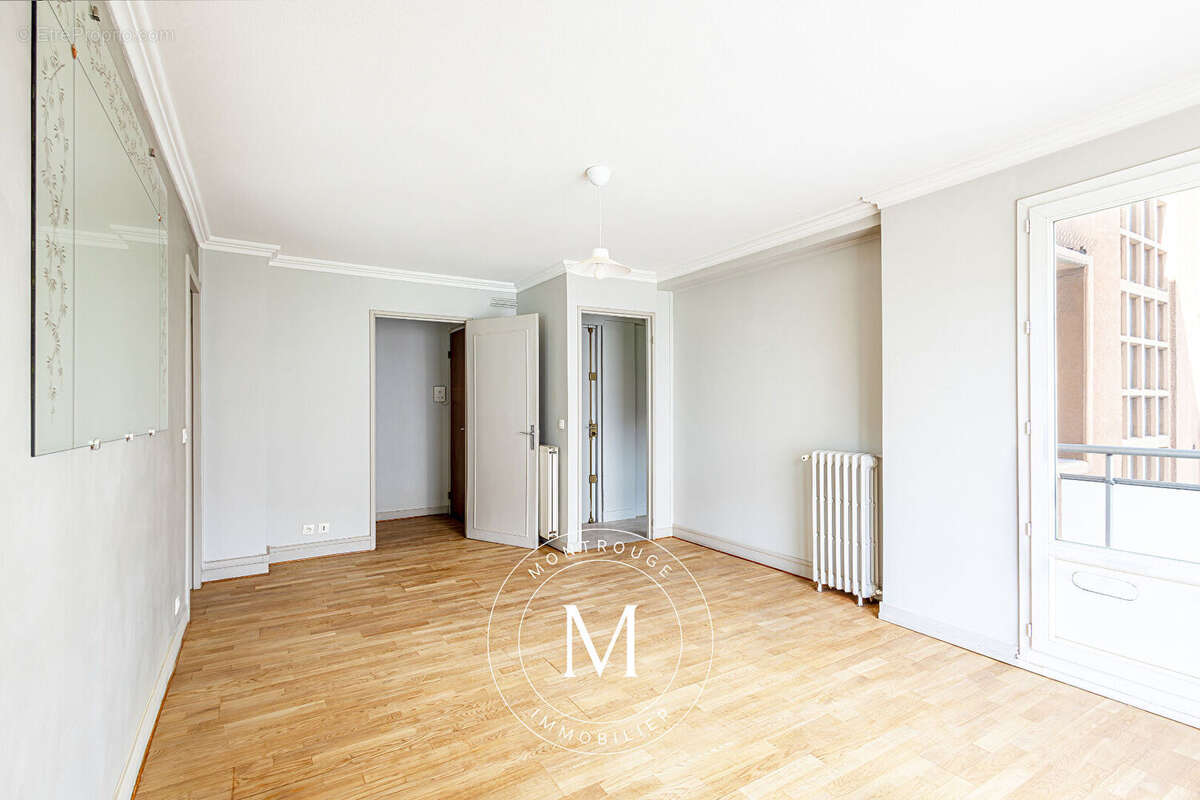 Appartement à MONTROUGE