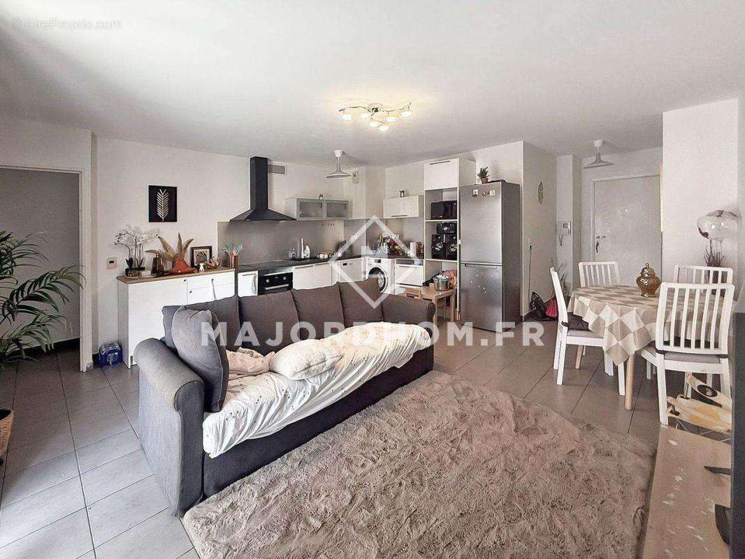 Appartement à MARSEILLE-10E