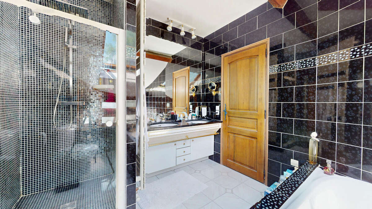 Maison à ENGHIEN-LES-BAINS