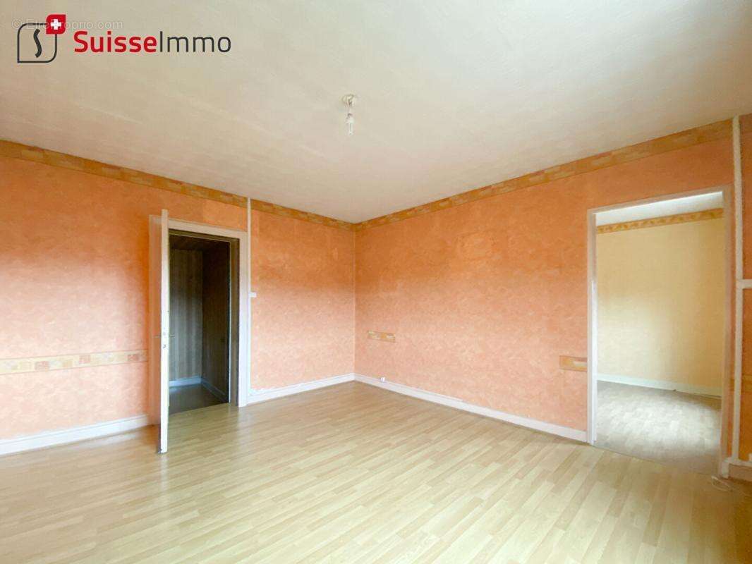 Appartement  4 pièces 64.90 m2 - photo 7