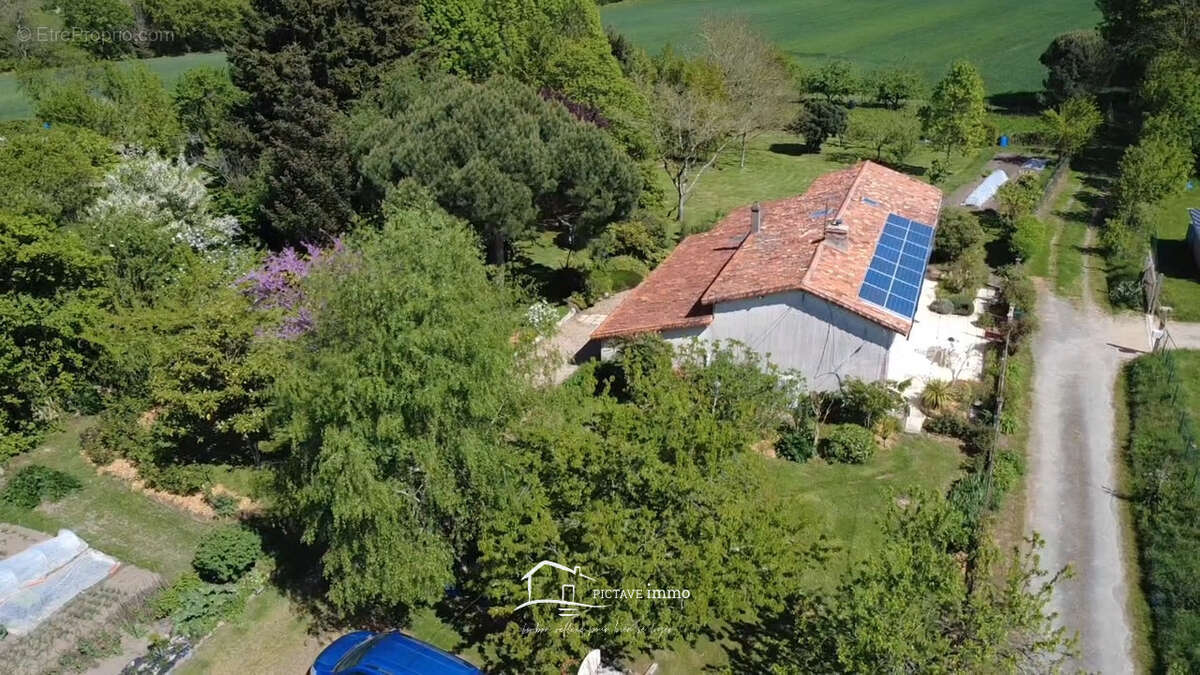 Maison à SAINT-MARTIN-DU-FOUILLOUX