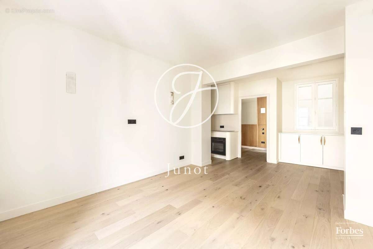 Appartement à PARIS-4E