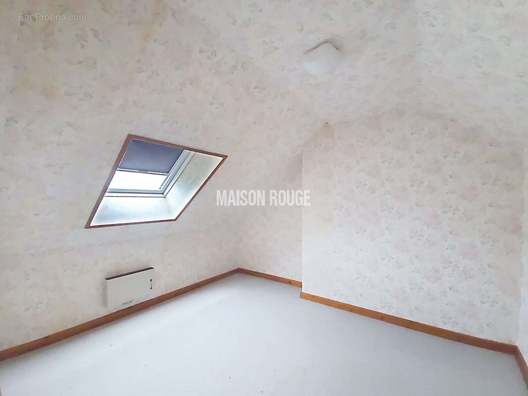 Maison - Trois chambres - LANNION - photo 10