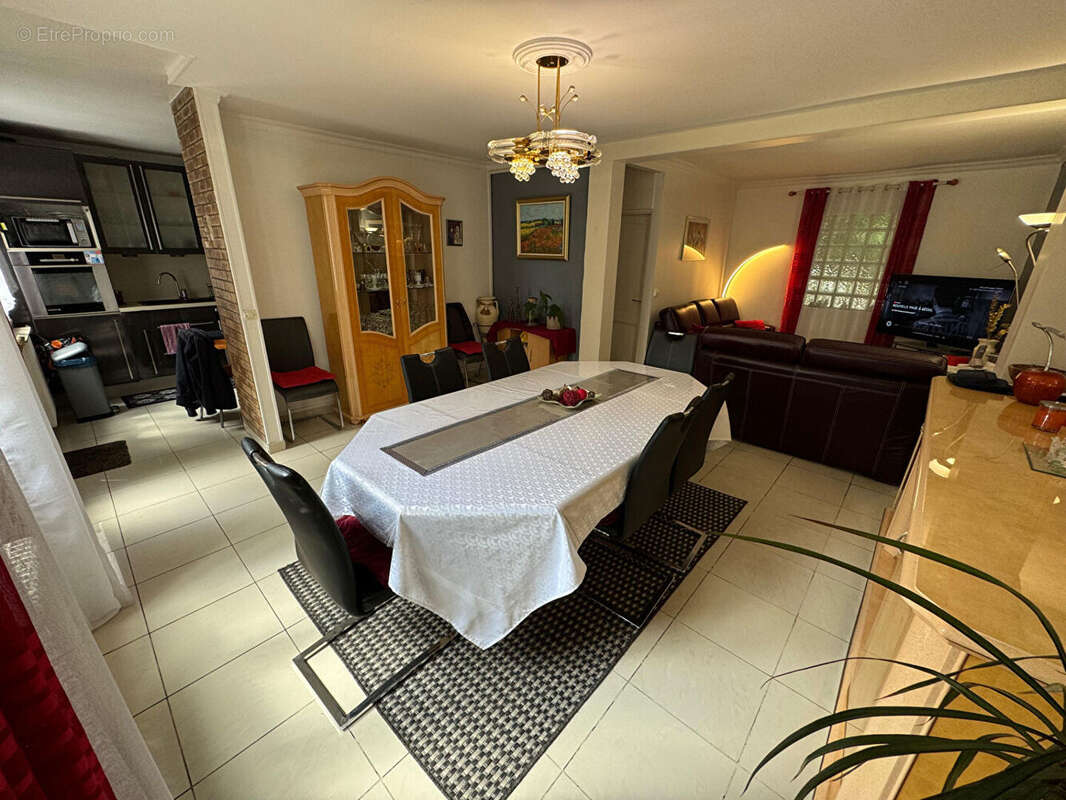 Maison à NOISY-LE-SEC