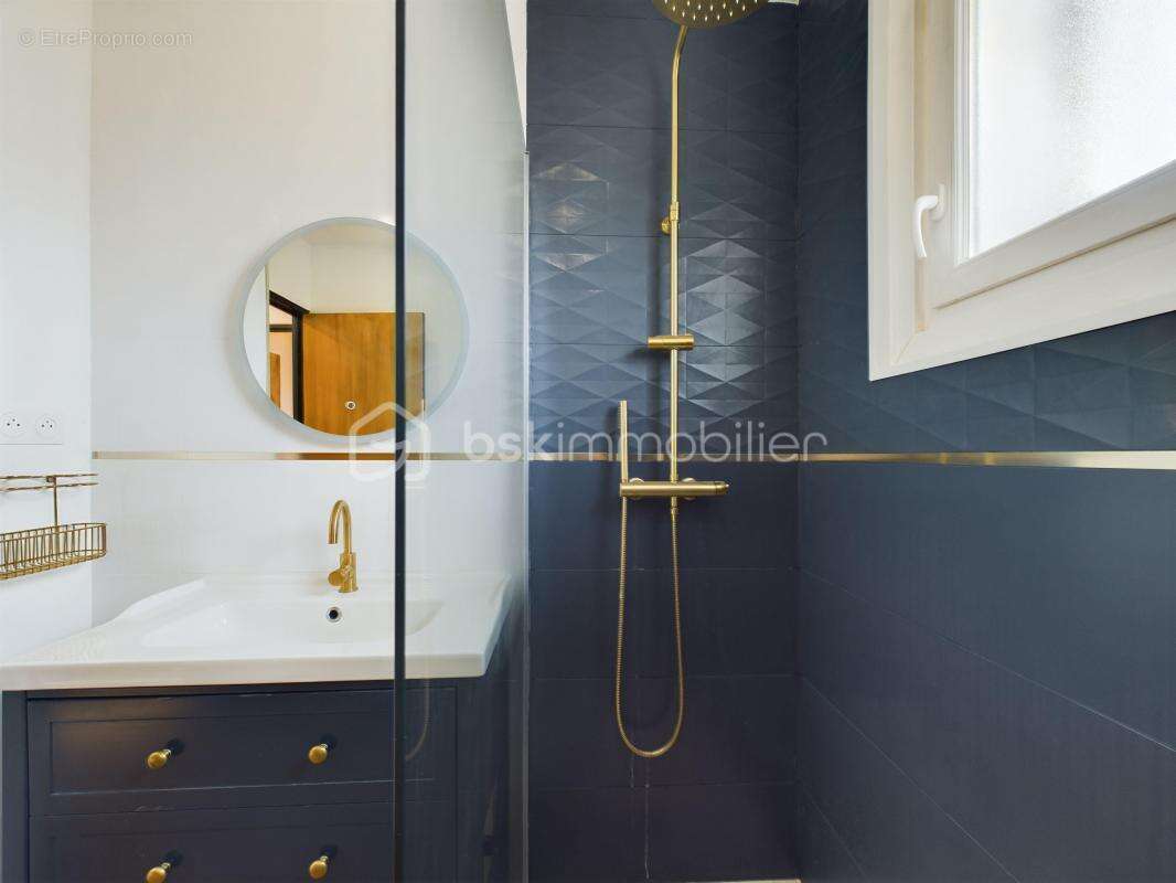 Maison à COURCELLES-CHAUSSY