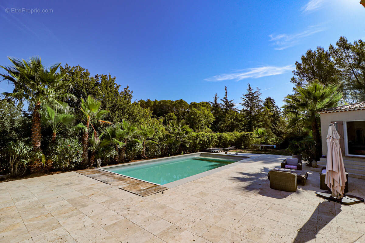 Maison à DRAGUIGNAN