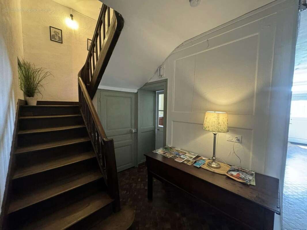 Maison à CHATEAUPONSAC