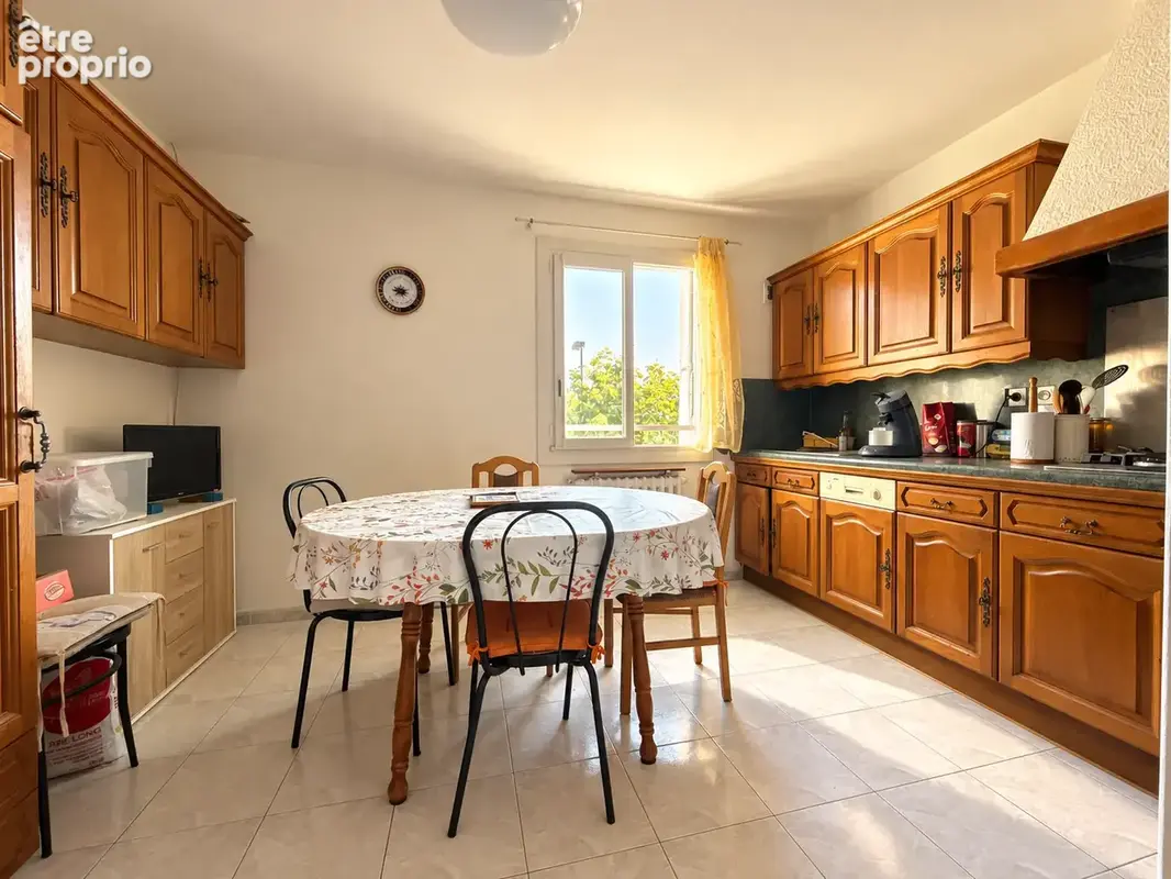 Maison familiale 153 m2 avec garage et terrain de 677 m2 - photo 4