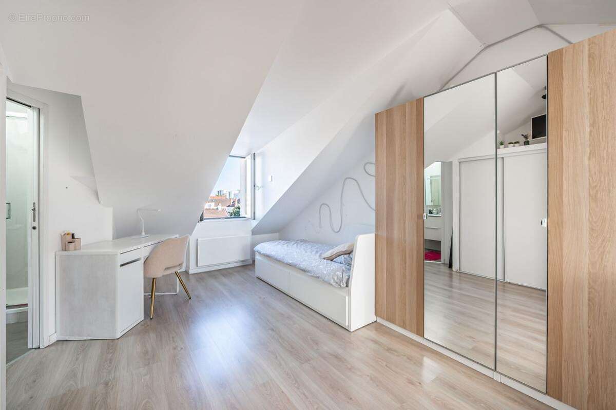 Maison à MAISONS-ALFORT