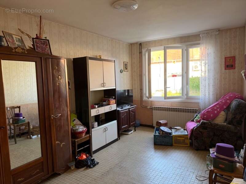 Maison à vendre proche Tournus - Cuisery - 4 pièces-plain-pied- L'ABERGEMENT DE CUISERY (71) à 119 000 € - photo 9