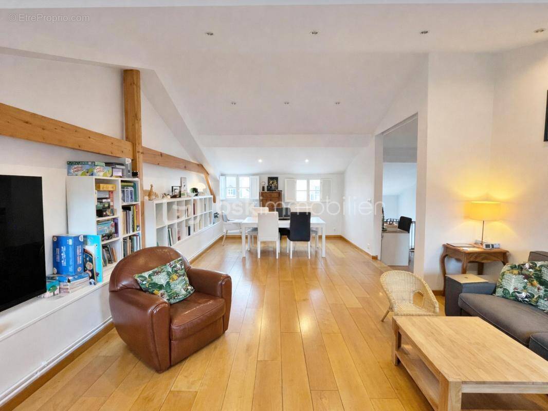 Appartement à VERSAILLES